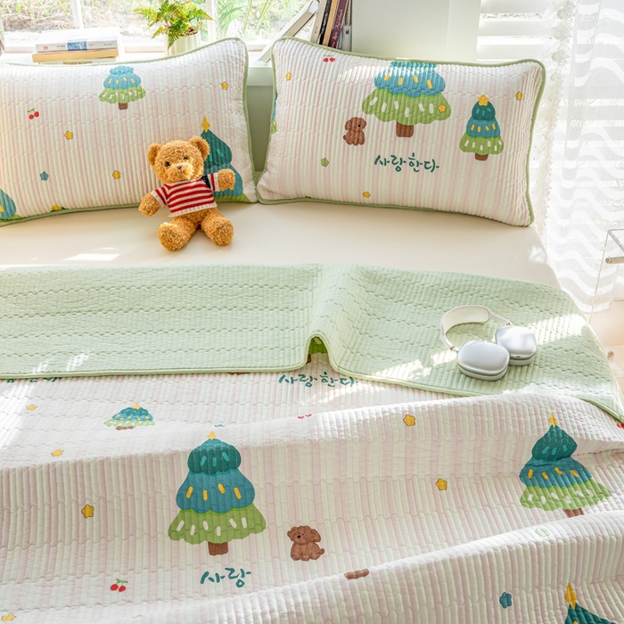 91家纺网 家纺一手货源 找家纺 X猫先生 2026新款全棉床盖小清新夹棉床单炕盖四季跑量款 奇趣森林