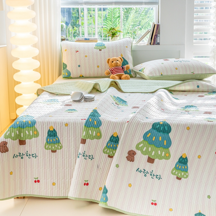 91家纺网 家纺一手货源 找家纺 X猫先生 2026新款全棉床盖小清新夹棉床单炕盖四季跑量款 奇趣森林