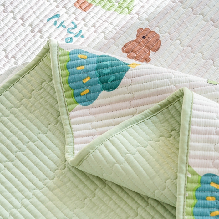 91家纺网 家纺一手货源 找家纺 X猫先生 2026新款全棉床盖小清新夹棉床单炕盖四季跑量款 奇趣森林