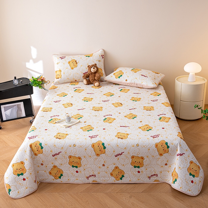 91家纺网 家纺一手货源 找家纺 X猫先生 2026新款全棉床盖小清新夹棉床单炕盖四季跑量款 瑞迪熊