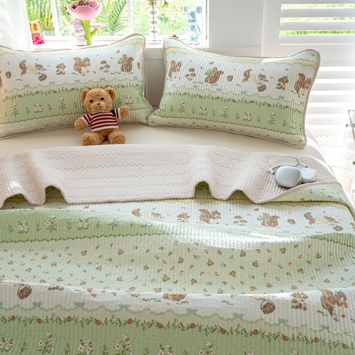 91家纺网 家纺一手货源 找家纺 X猫先生 2026新款全棉床盖小清新夹棉床单炕盖四季跑量款 松鼠森林