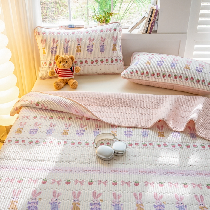 91家纺网 家纺一手货源 找家纺 X猫先生 2026新款全棉床盖小清新夹棉床单炕盖四季跑量款 踏春小兔