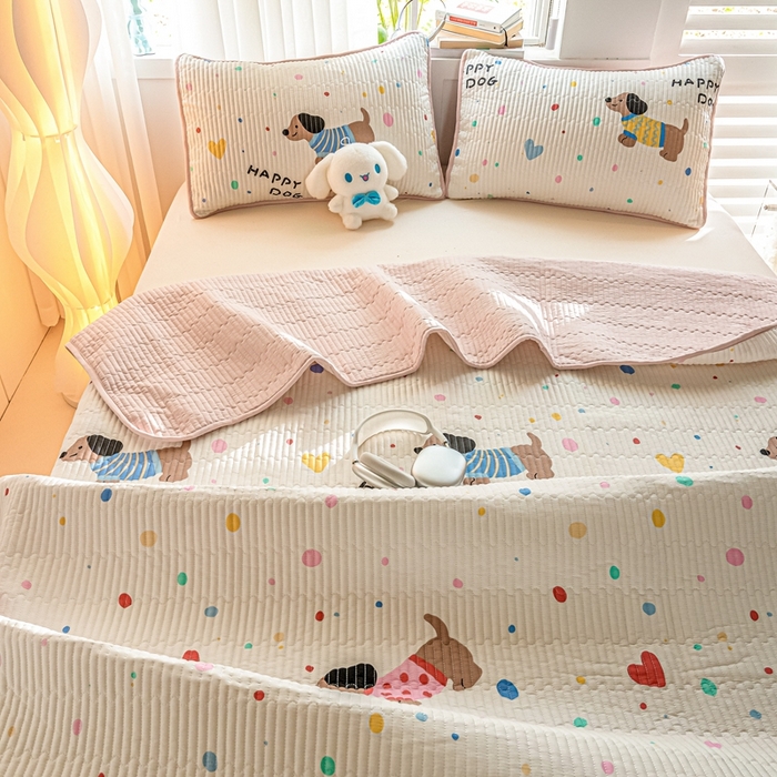 91家纺网 家纺一手货源 找家纺 X猫先生 2026新款全棉床盖小清新夹棉床单炕盖四季跑量款 甜心汪星人