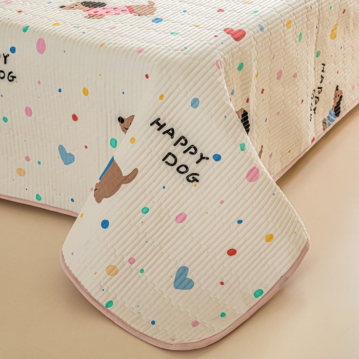 91家纺网 家纺一手货源 找家纺 X猫先生 2026新款全棉床盖小清新夹棉床单炕盖四季跑量款 甜心汪星人