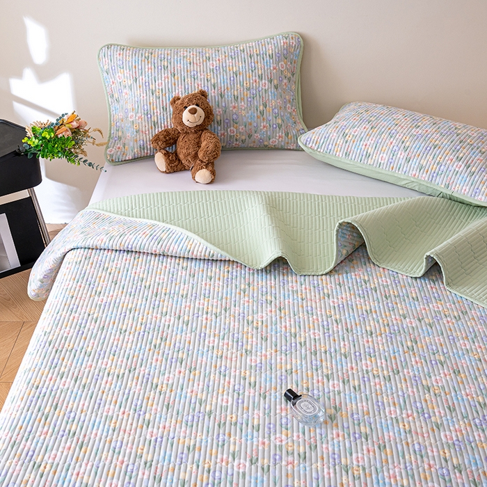 91家纺网 家纺一手货源 找家纺 X猫先生 2026新款全棉床盖小清新夹棉床单炕盖四季跑量款 向云端