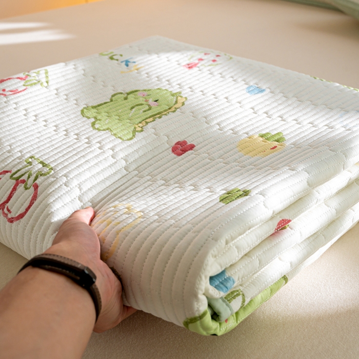 91家纺网 家纺一手货源 找家纺 X猫先生 2026新款全棉床盖小清新夹棉床单炕盖四季跑量款 幸运独角龙