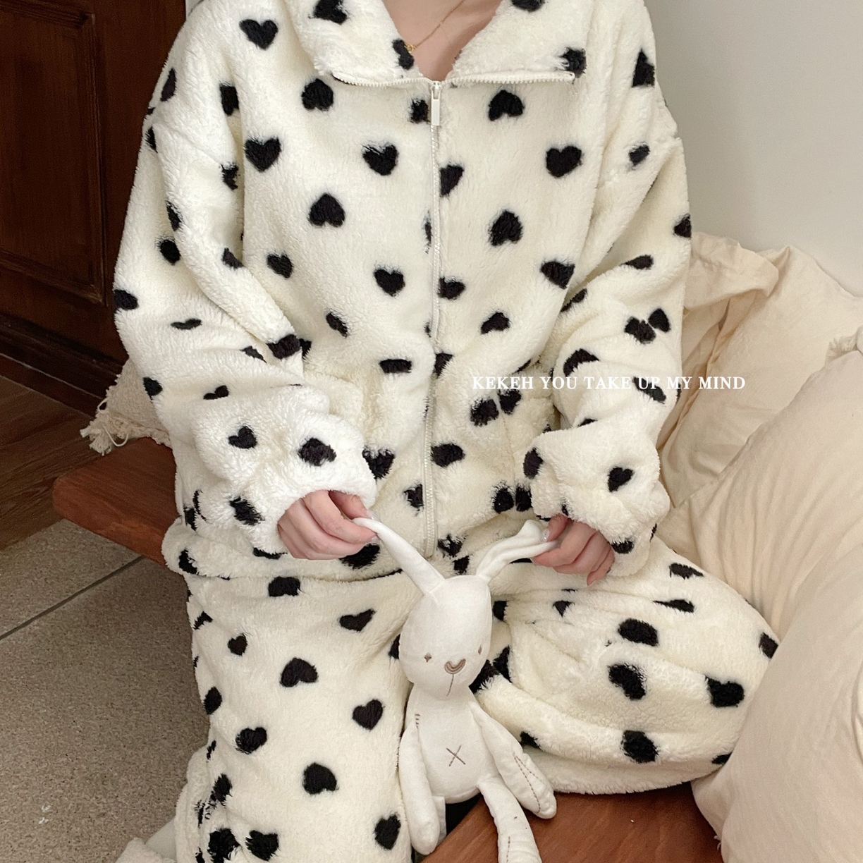 91家纺网 家纺一手货源 找家纺 （总）妍景家居生活馆 2026新款米粒绒爱心