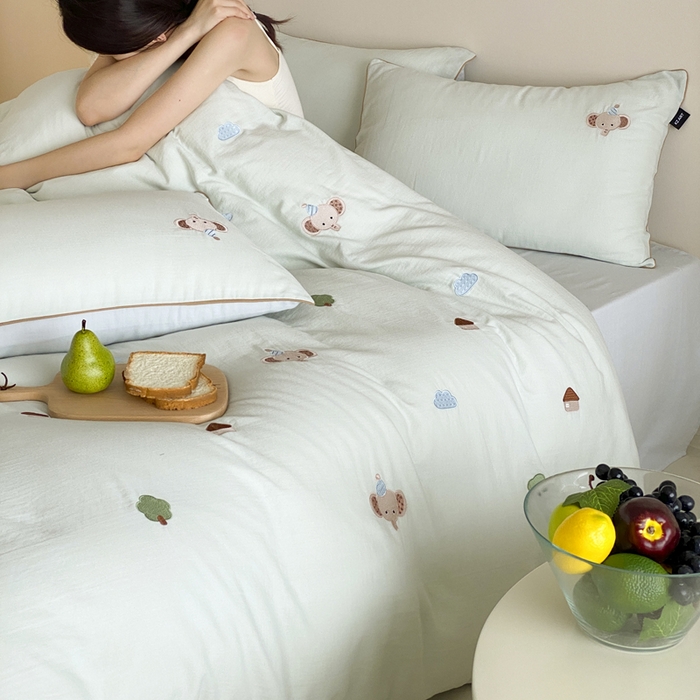 91家纺网 家纺一手货源 找家纺 （总）卡姿家纺 2026春夏双层纱软萌糯叽叽系列——小象乐园