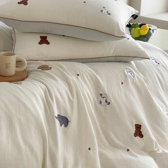 91家纺网 家纺一手货源 找家纺 卡姿家纺 2026春夏双层纱软萌糯叽叽系列——动物园 动物园-香槟白