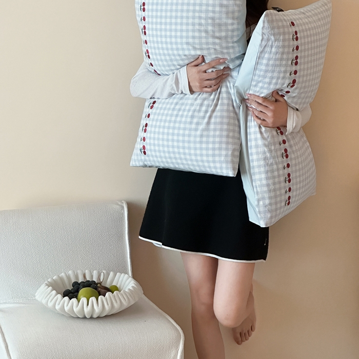 91家纺网 家纺一手货源 找家纺 卡姿家纺 2026春夏色织水洗棉甜美风—樱桃可露莉 樱桃可露莉-蓝格