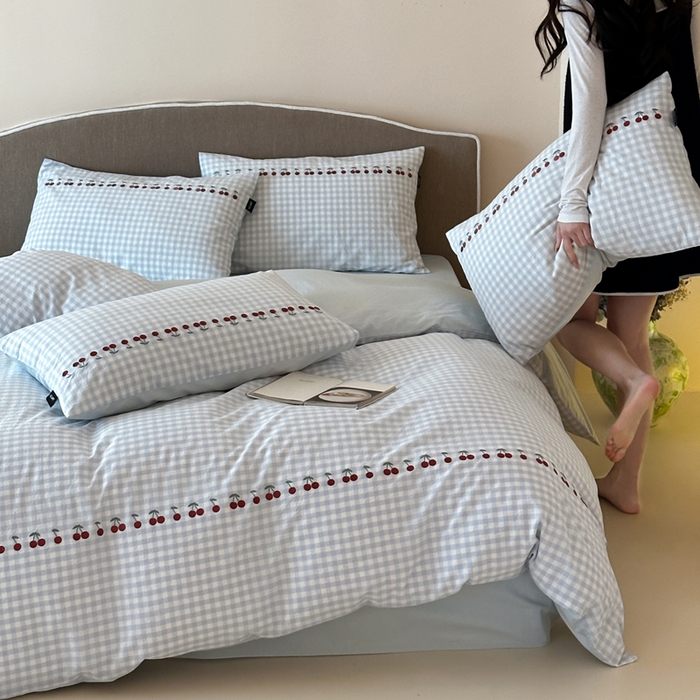 91家纺网 家纺一手货源 找家纺 卡姿家纺 2026春夏色织水洗棉甜美风—樱桃可露莉 樱桃可露莉-蓝格