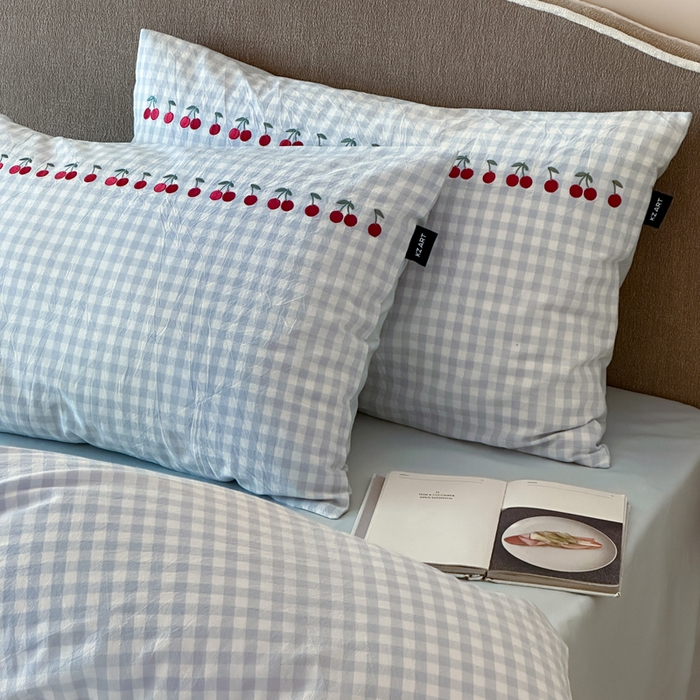 91家纺网 家纺一手货源 找家纺 卡姿家纺 2026春夏色织水洗棉甜美风—樱桃可露莉 樱桃可露莉-蓝格