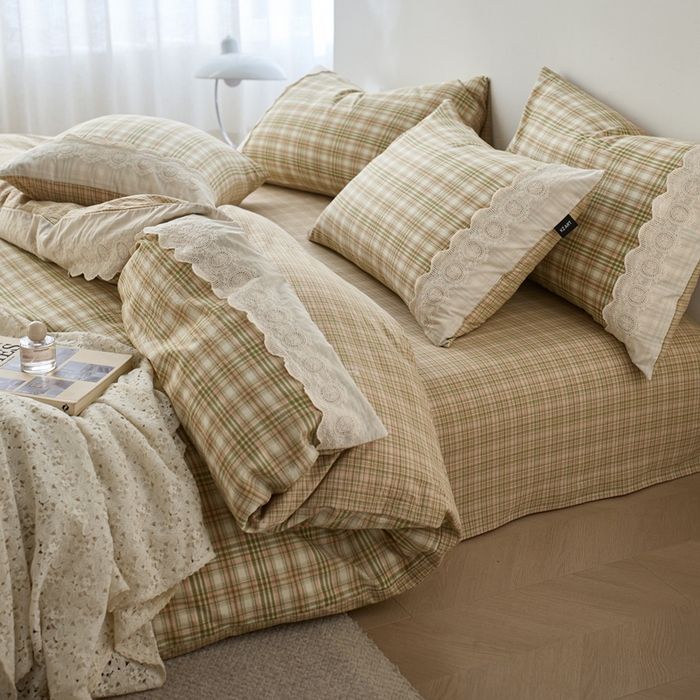 91家纺网 家纺一手货源 找家纺 卡姿家纺 2026春夏色织水洗棉文艺小格子花边款 利奥-沁绿