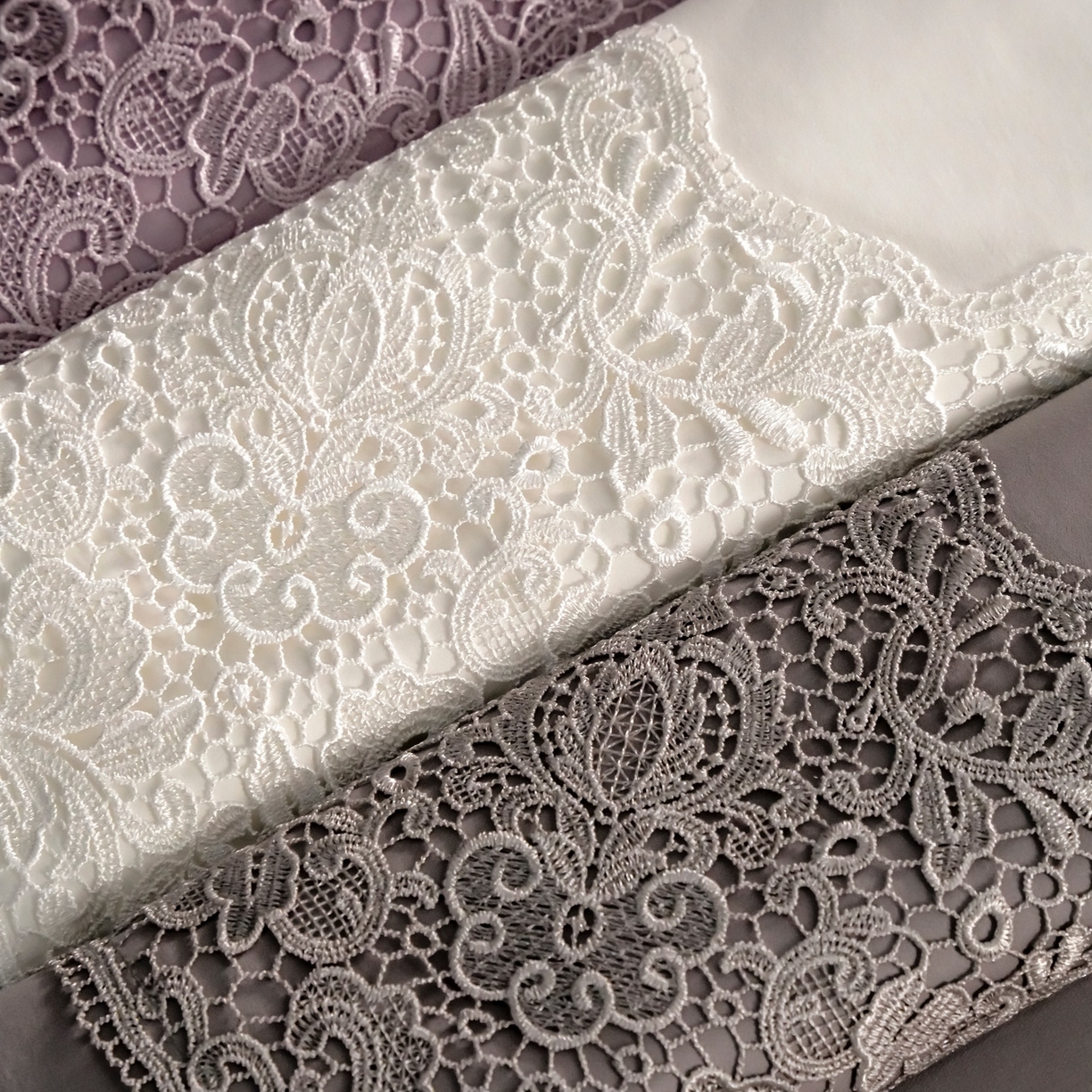 91家纺网 家纺一手货源 找家纺 卡巴伦家纺 2026新款80支埃及长绒棉纯棉轻奢法式蕾丝花边款四件套系列-巴黎庄园（会员：套件-20元 商品价格不得低于：标准：598元） 组合图仅供展示不可下单