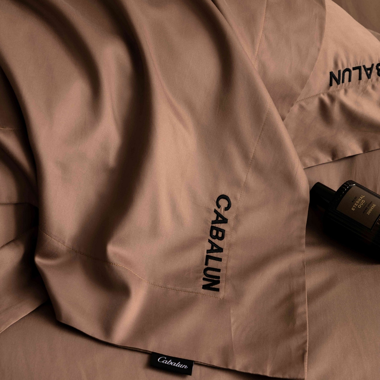 91家纺网 家纺一手货源 找家纺 卡巴伦家纺 2026新款80超细旦天丝棉磨毛四件套（会员：套件-20元 商品价格不得低于：标准：468） 秋水伊人