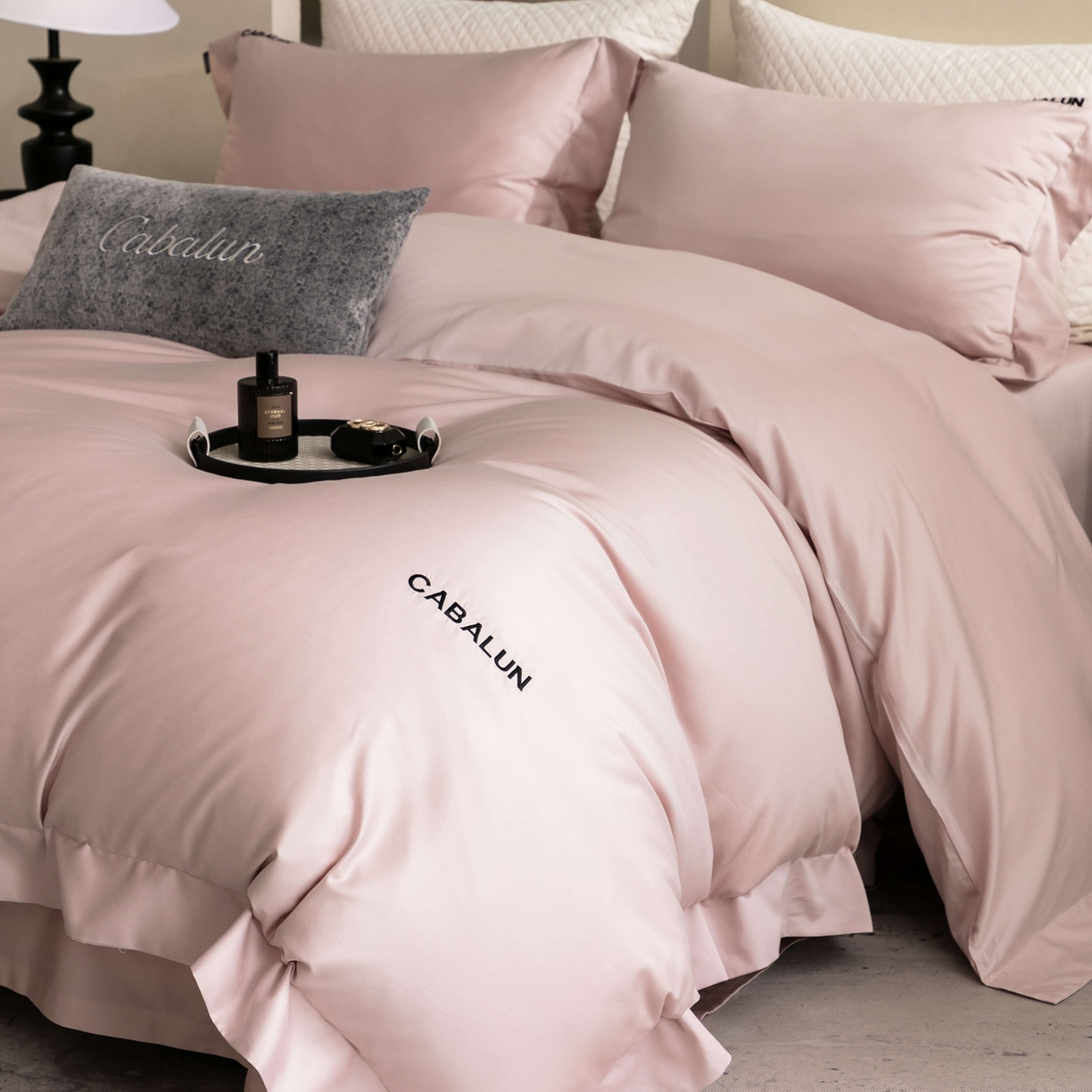 91家纺网 家纺一手货源 找家纺 卡巴伦家纺 2026新款80超细旦天丝棉磨毛四件套（会员：套件-20元 商品价格不得低于：标准：468） 玉露清风