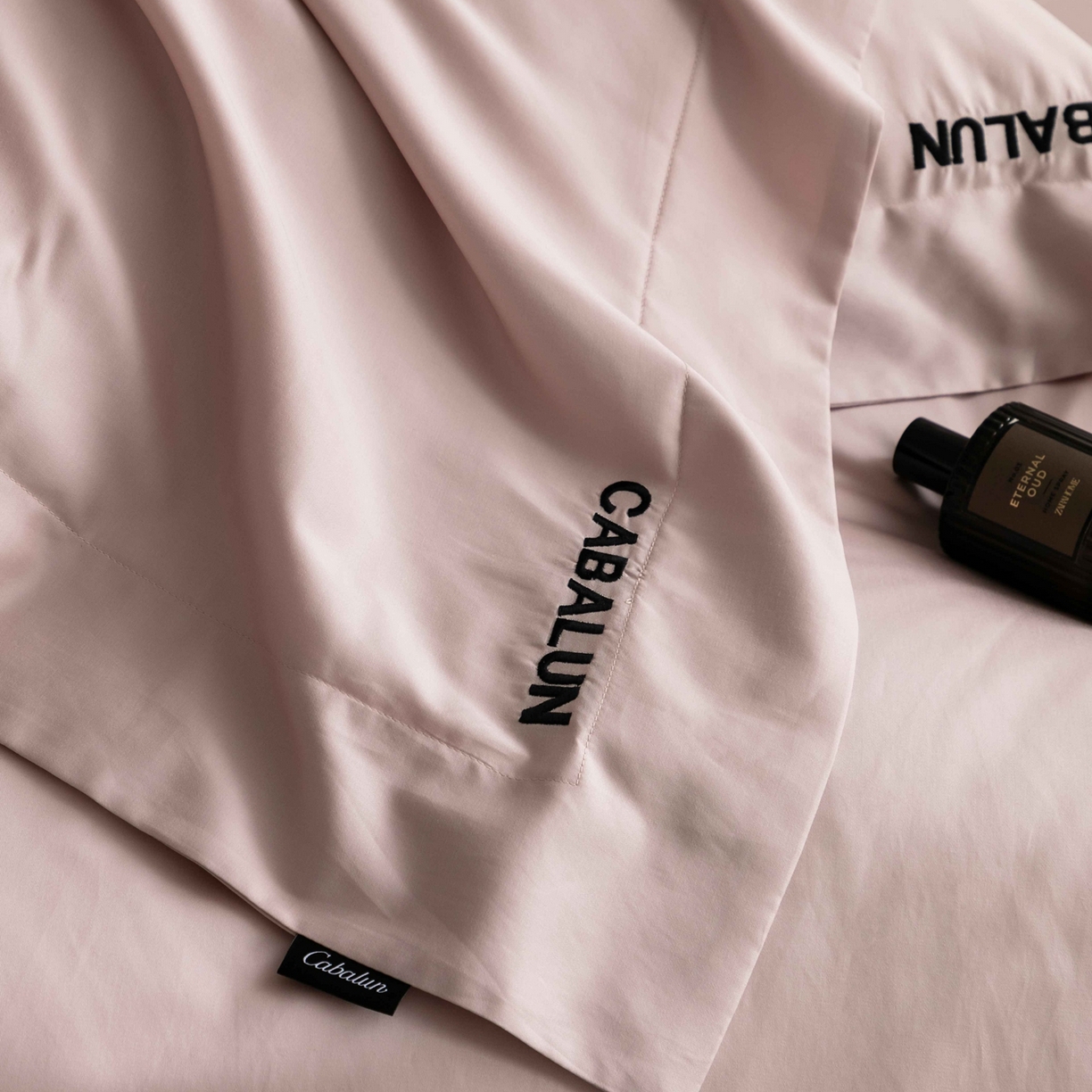 91家纺网 家纺一手货源 找家纺 卡巴伦家纺 2026新款80超细旦天丝棉磨毛四件套（会员：套件-20元 商品价格不得低于：标准：468） 玉露清风