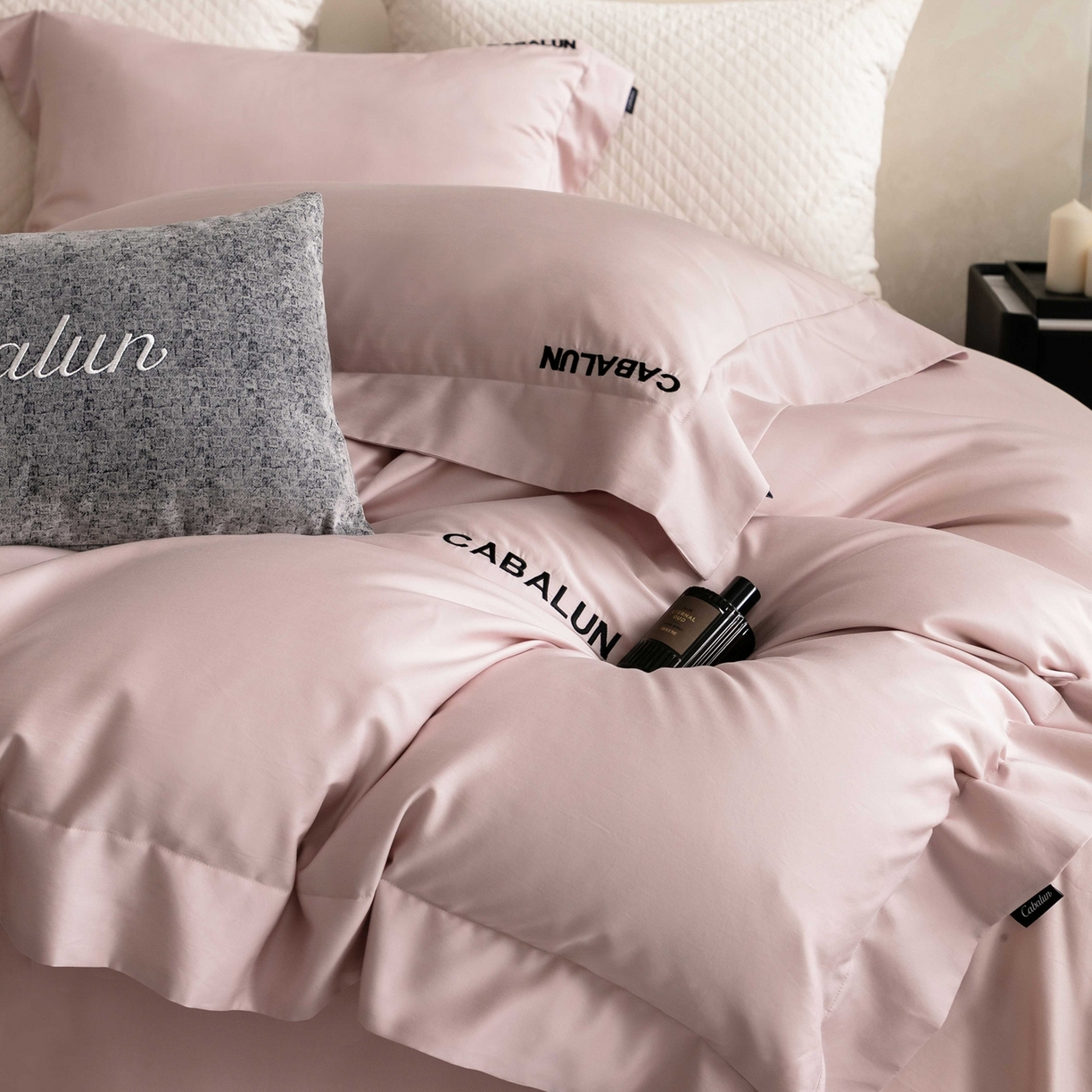 91家纺网 家纺一手货源 找家纺 卡巴伦家纺 2026新款80超细旦天丝棉磨毛四件套（会员：套件-20元 商品价格不得低于：标准：468） 玉露清风