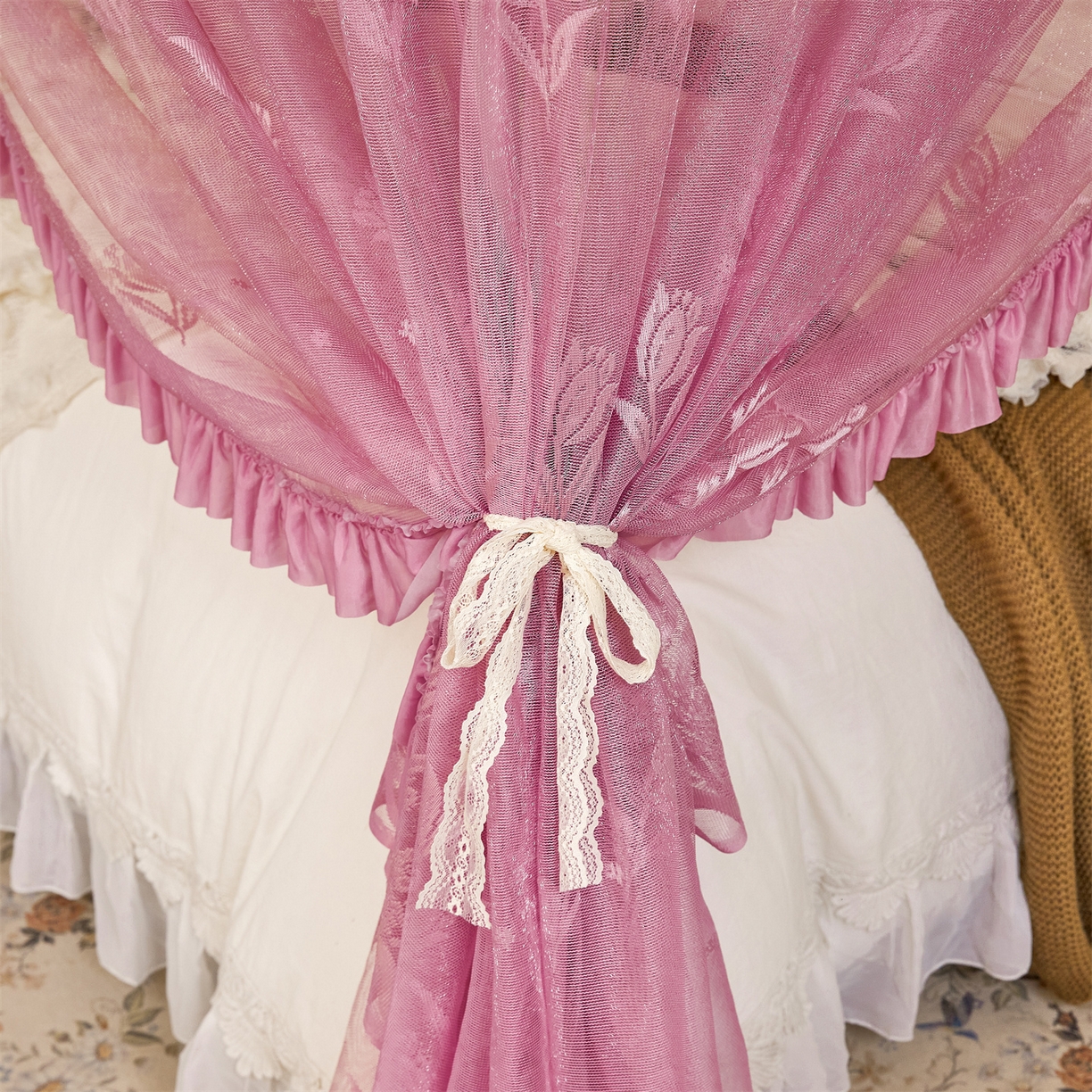 91家纺网 家纺一手货源 找家纺 世婕 2026新款双丝提花落地花边蚊帐-浪漫满屋 浪漫满屋-樱花粉