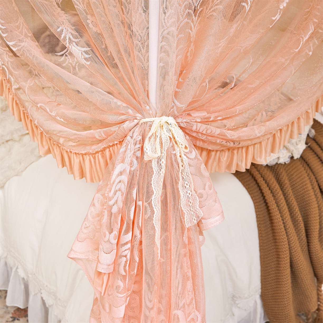 91家纺网 家纺一手货源 找家纺 世婕 2026新款双丝提花落地花边蚊帐-浪漫满屋 浪漫满屋-香妃玉