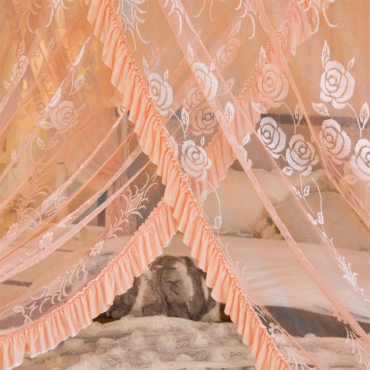 91家纺网 家纺一手货源 找家纺 （总）世婕 2026新款双丝提花落地花边蚊帐-浪漫满屋