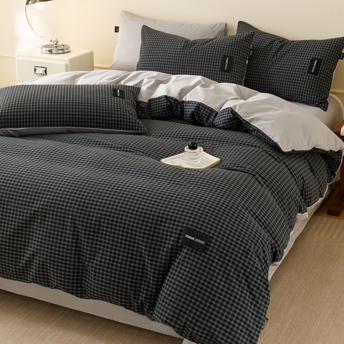 91家纺网 家纺一手货源 找家纺 卡姿家纺 2026春夏色织水洗棉无印复古风格 空野蓝黑