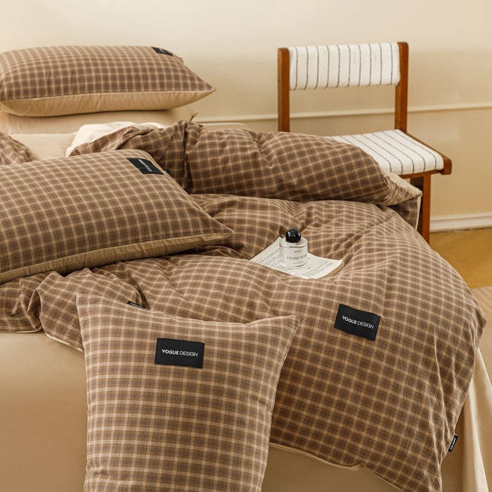 91家纺网 家纺一手货源 找家纺 卡姿家纺 2026春夏色织水洗棉无印复古风格 北泽深咖