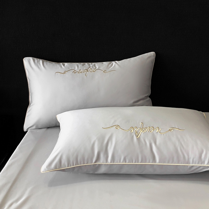 91家纺网 家纺一手货源 找家纺 禧澜庭 2026新款高支纯棉全棉斜纹四件套刺绣绣花款轻奢三件套--卡罗系列 月光灰