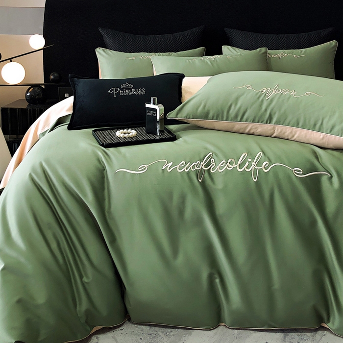 91家纺网 家纺一手货源 找家纺 禧澜庭 2026新款高支纯棉全棉斜纹四件套刺绣绣花款轻奢三件套--卡罗系列 莺茶绿+卡其