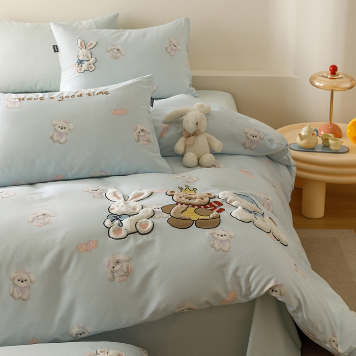 91家纺网 家纺一手货源 找家纺 卡姿家纺 2026春夏治愈系萌趣小刺绣  第一季 多趣屋