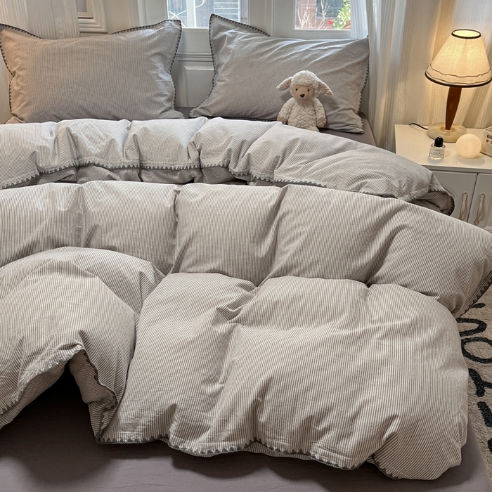 91家纺网 家纺一手货源 找家纺 禧澜庭 2026新款全棉纯棉水洗棉贝壳边三角针四件套 初见-灰