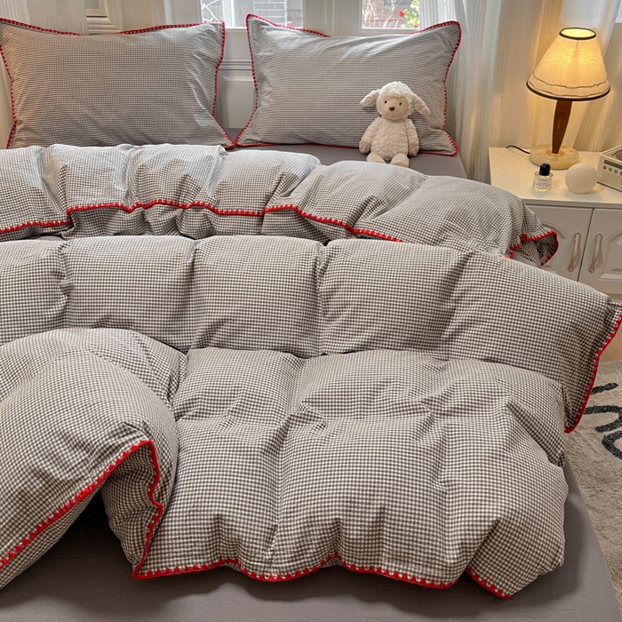 91家纺网 家纺一手货源 找家纺 禧澜庭 2026新款全棉纯棉水洗棉贝壳边三角针四件套 简格-灰