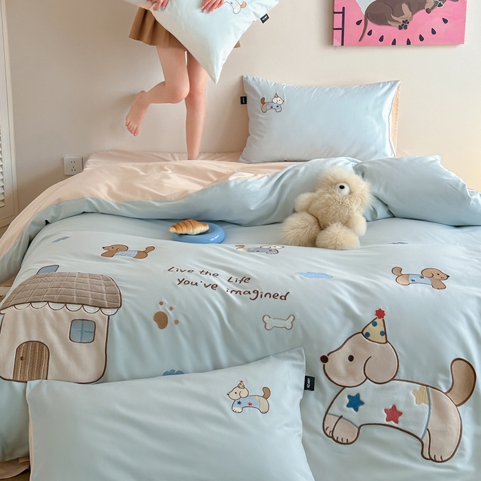 91家纺网 家纺一手货源 找家纺 （总）卡姿家纺 2026春夏萌趣气质大贴布 — 小狗乐园