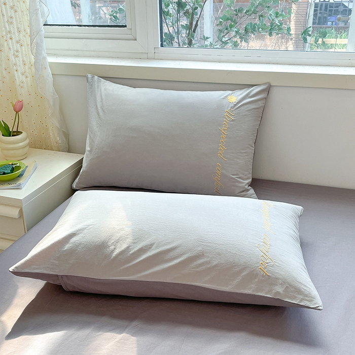 91家纺网 家纺一手货源 找家纺 禧澜庭 2026新款纯棉全棉斜纹四件套刺绣绣花款春小清新三件套-幸运花 幸运花-冰川灰+中灰