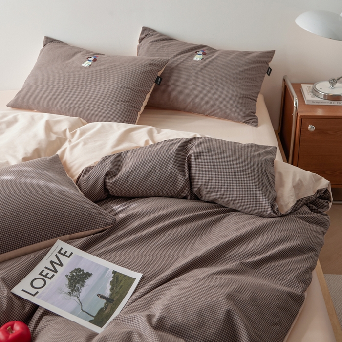 91家纺网 家纺一手货源 找家纺 卡姿家纺 2026春夏色织水洗棉文艺时尚居家系列 小狗旺福