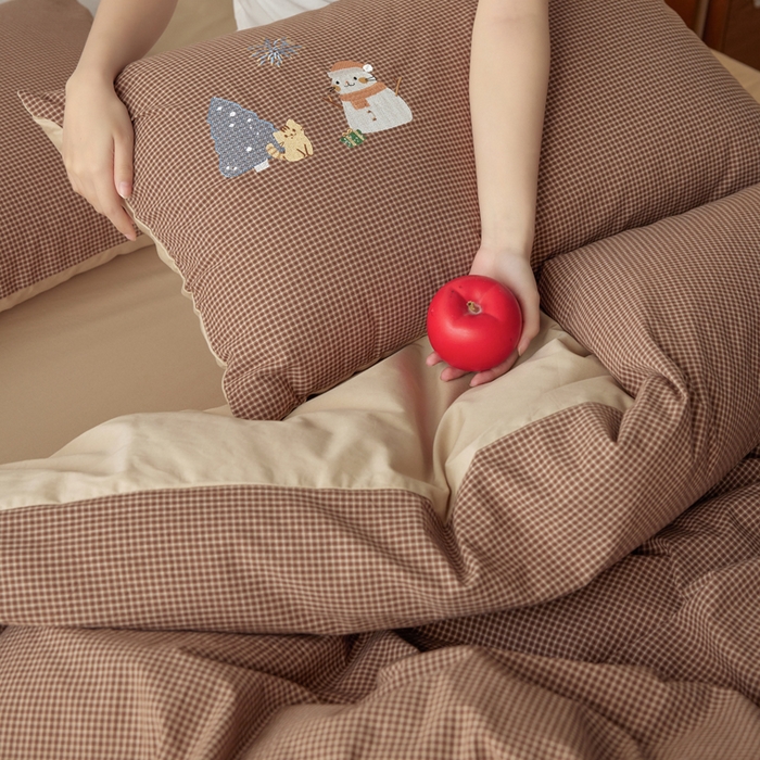 91家纺网 家纺一手货源 找家纺 卡姿家纺 2026春夏色织水洗棉文艺时尚居家系列 猫咪礼物