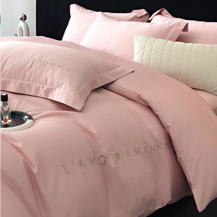 91家纺网 家纺一手货源 找家纺 禧澜庭 2026新款高支纯棉全棉斜纹四件套刺绣绣花款轻奢三件套--简爱系列 芙蓉粉