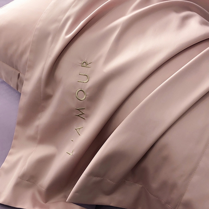 91家纺网 家纺一手货源 找家纺 禧澜庭 2026新款高支纯棉全棉斜纹四件套刺绣绣花款轻奢三件套--简爱系列 芙蓉粉+浅紫