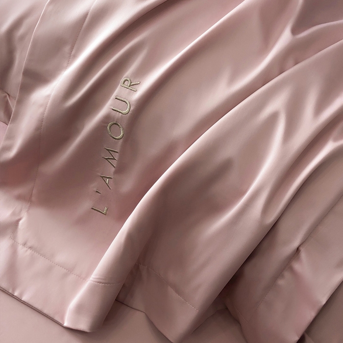 91家纺网 家纺一手货源 找家纺 禧澜庭 2026新款高支纯棉全棉斜纹四件套刺绣绣花款轻奢三件套--简爱系列 芙蓉粉