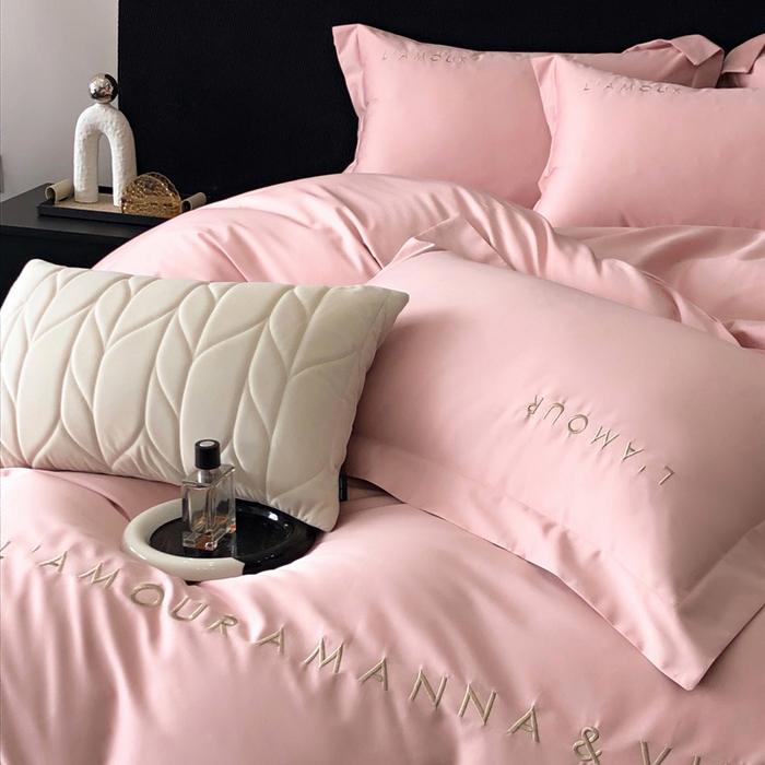 91家纺网 家纺一手货源 找家纺 禧澜庭 2026新款高支纯棉全棉斜纹四件套刺绣绣花款轻奢三件套--简爱系列 芙蓉粉