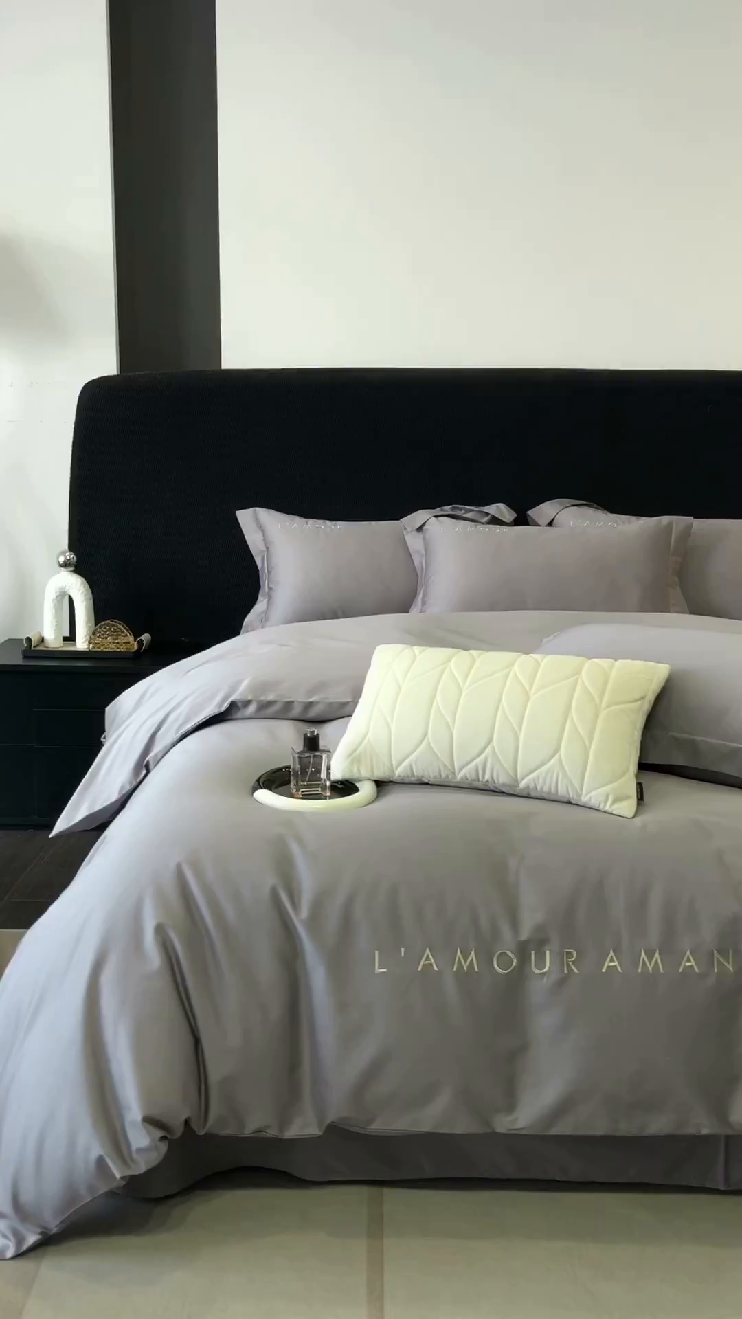 91家纺网 家纺一手货源 找家纺 （总）禧澜庭 2026新款高支纯棉全棉斜纹四件套刺绣绣花款轻奢三件套--简爱系列