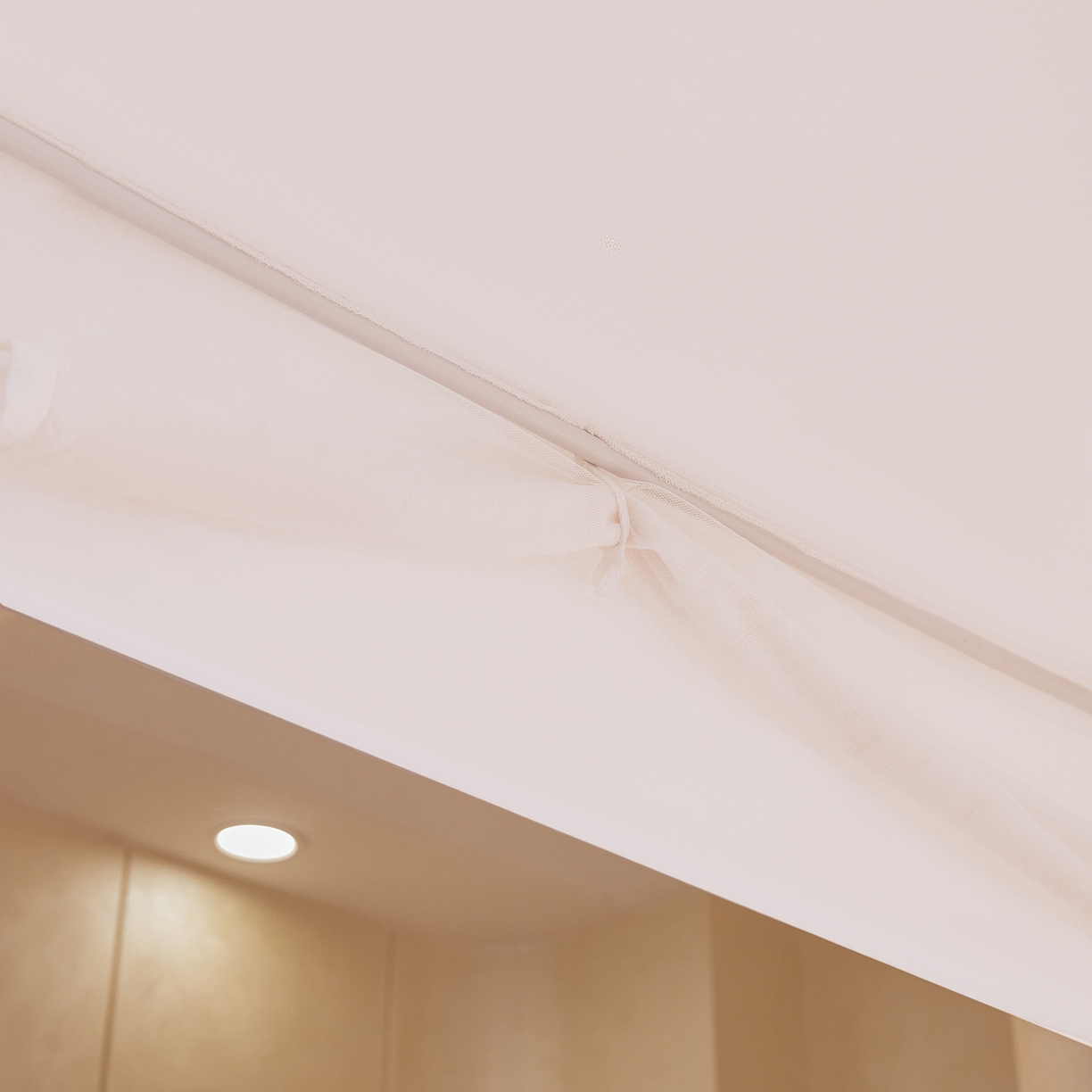 91家纺网 家纺一手货源 找家纺 世婕 2026新款大空间防尘坐床蚊帐-素夏 素夏 简白