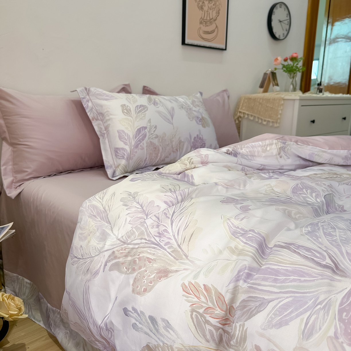 91家纺网 家纺一手货源 找家纺 （总）橙艺家居 2026新款丝光铂金云棉印花四件套 本店线上严格控价，券后、活动后标准不得低于218元，以此类推。请各位老爷严格遵守，以免低价后再调整价格，影响链接权重