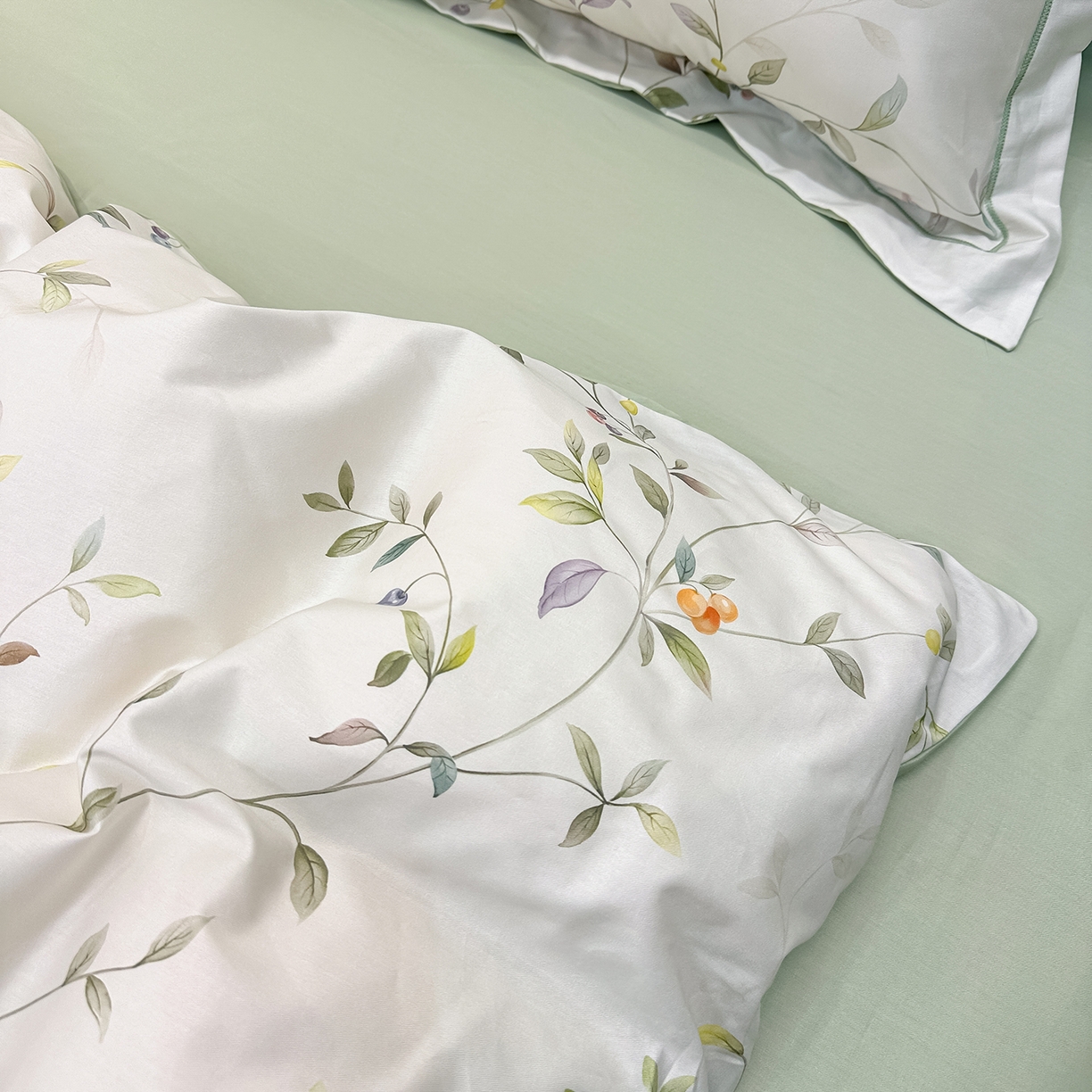 91家纺网 家纺一手货源 找家纺 橙艺家居 2026新款丝光铂金云棉印花四件套 本店线上严格控价，券后、活动后标准不得低于218元，以此类推。请各位老爷严格遵守，以免低价后再调整价格，影响链接权重 闻栖-绿