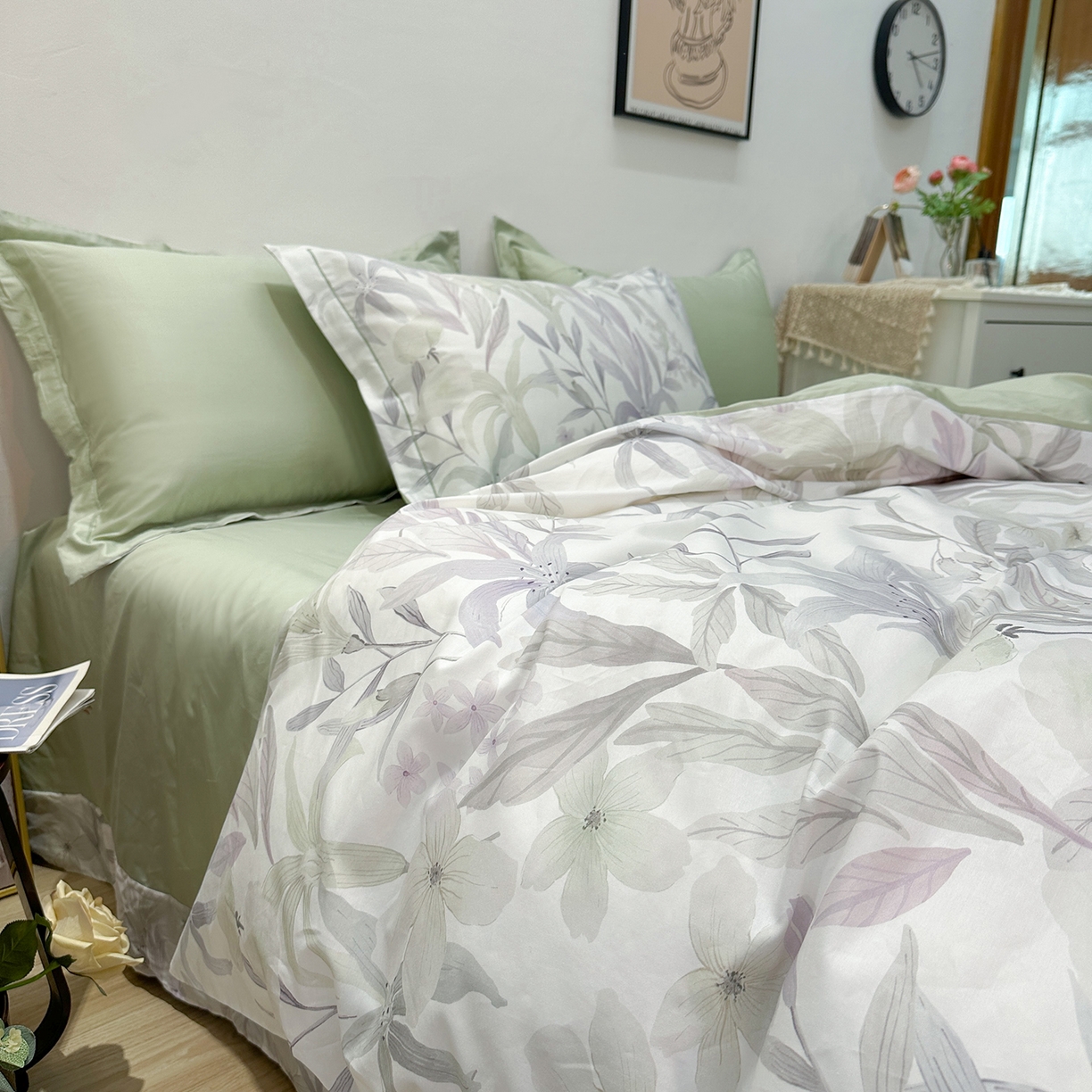 91家纺网 家纺一手货源 找家纺 橙艺家居 2026新款丝光铂金云棉印花四件套 本店线上严格控价，券后、活动后标准不得低于218元，以此类推。请各位老爷严格遵守，以免低价后再调整价格，影响链接权重 自然低语-绿