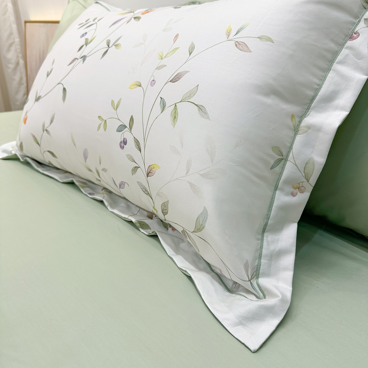 91家纺网 家纺一手货源 找家纺 橙艺家居 2026新款丝光铂金云棉印花四件套 本店线上严格控价，券后、活动后标准不得低于218元，以此类推。请各位老爷严格遵守，以免低价后再调整价格，影响链接权重 闻栖-绿