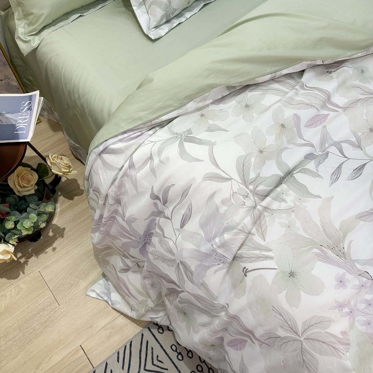 91家纺网 家纺一手货源 找家纺 橙艺家居 2026新款丝光铂金云棉印花四件套 本店线上严格控价，券后、活动后标准不得低于218元，以此类推。请各位老爷严格遵守，以免低价后再调整价格，影响链接权重 自然低语-绿