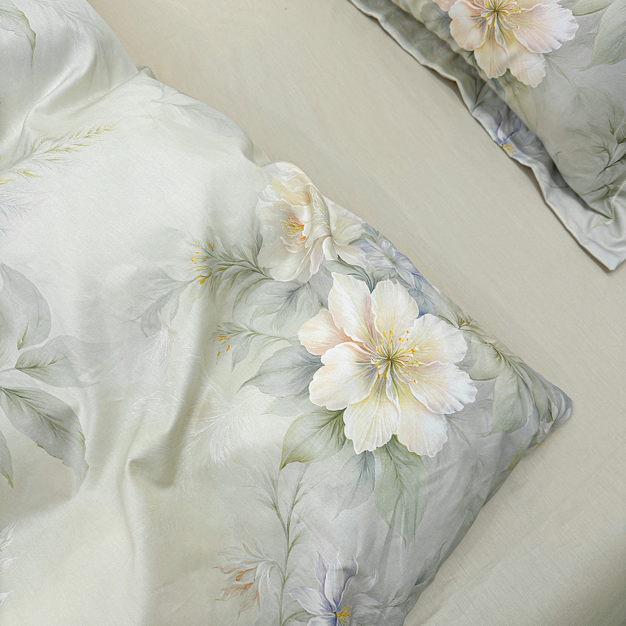 91家纺网 家纺一手货源 找家纺 橙艺家居 2026新款丝光铂金云棉印花四件套 本店线上严格控价，券后、活动后标准不得低于218元，以此类推。请各位老爷严格遵守，以免低价后再调整价格，影响链接权重 雅莹-绿