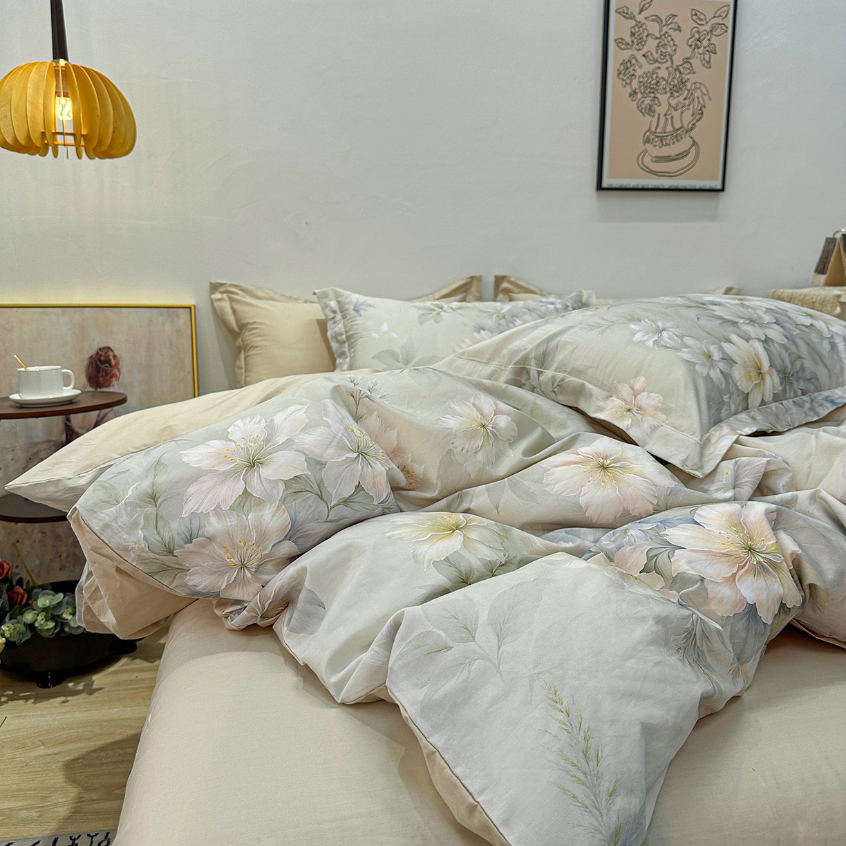 91家纺网 家纺一手货源 找家纺 橙艺家居 2026新款丝光铂金云棉印花四件套 本店线上严格控价，券后、活动后标准不得低于218元，以此类推。请各位老爷严格遵守，以免低价后再调整价格，影响链接权重 雅莹-绿