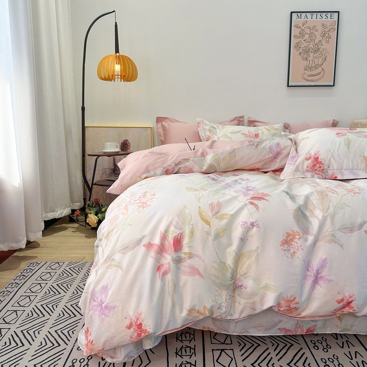 91家纺网 家纺一手货源 找家纺 橙艺家居 2026新款丝光铂金云棉印花四件套 本店线上严格控价，券后、活动后标准不得低于218元，以此类推。请各位老爷严格遵守，以免低价后再调整价格，影响链接权重 予她-粉